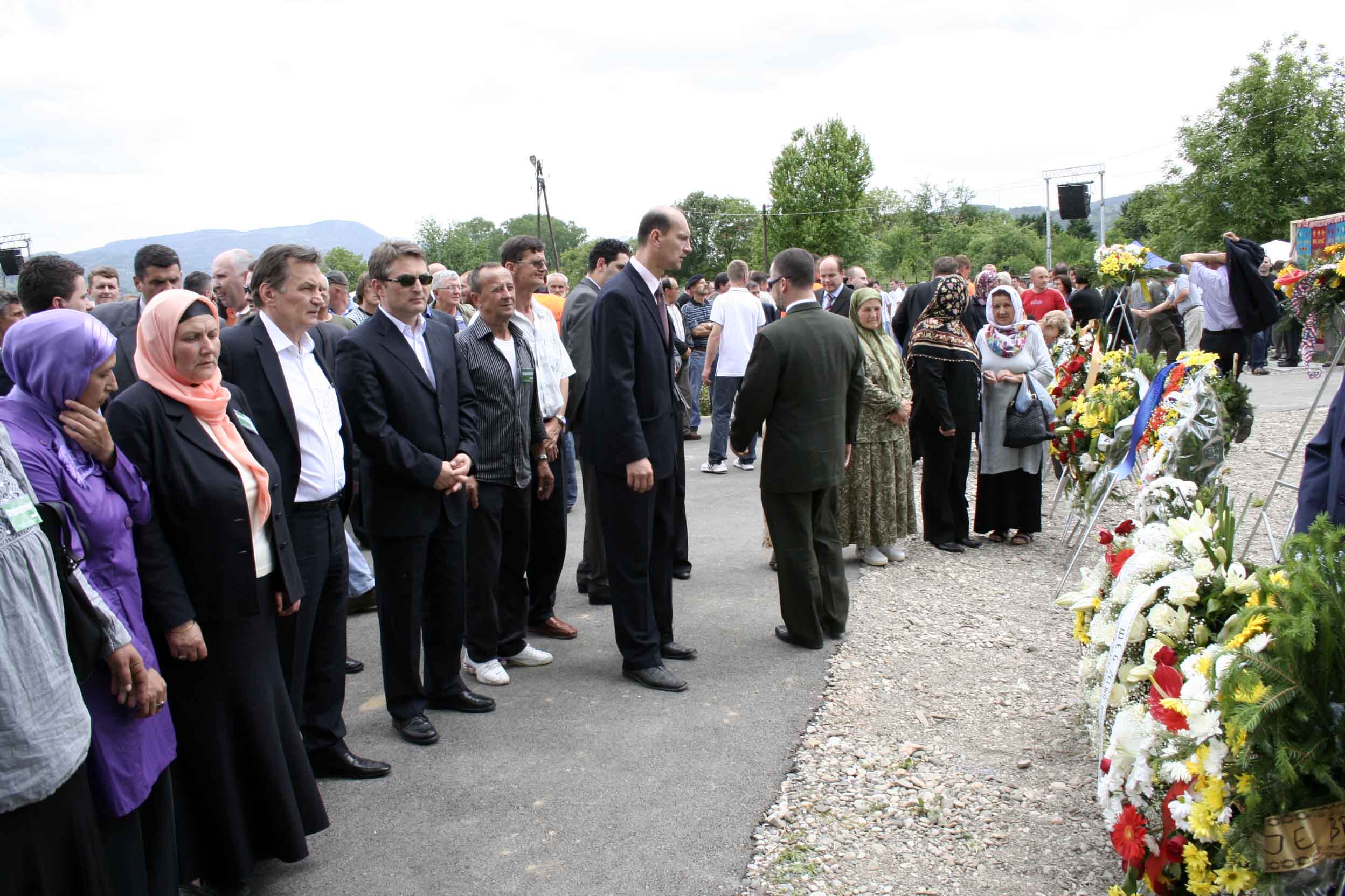 dzenaza bratunac1