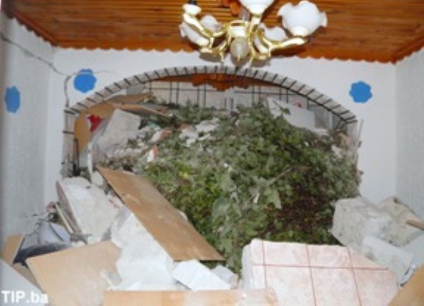 Tuzla - poplave - klizište / foto: Tip.ba