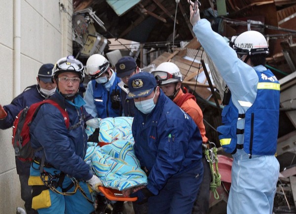 U Japanu spašeni tinejdžer i njegova baka U Japanu spašeni tinejdžer i njegova baka