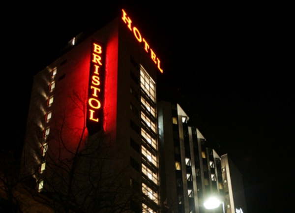 bristol-naslovna