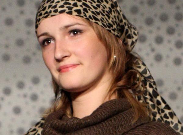 almina burnic-naslovna almina burnic-naslovna