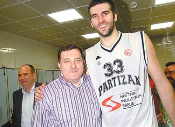 milorad dodik partizan milorad dodik partizan