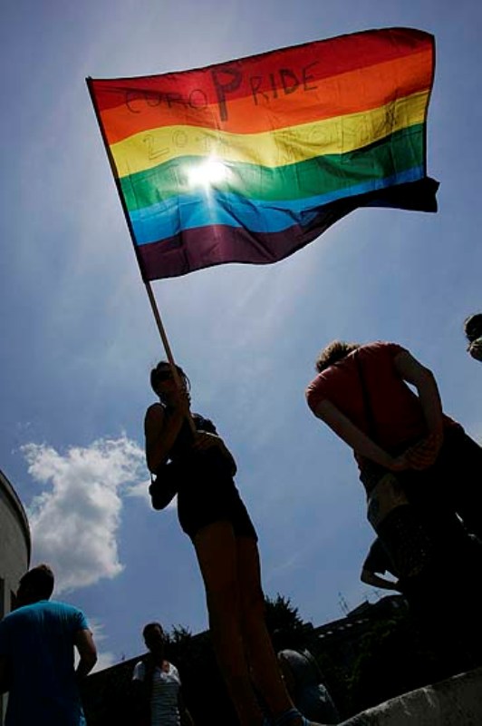 Jubilarni deseti Zagreb Gay Pride započeo je okupljanjem na Trgu žrtava fašizma u 14 sati/ Foto: Cropix Jubilarni deseti Zagreb Gay Pride započeo je okupljanjem na Trgu žrtava fašizma u 14 sati/ Foto: Cropix