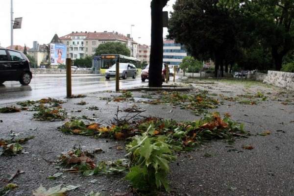 split nevrijeme split nevrijeme