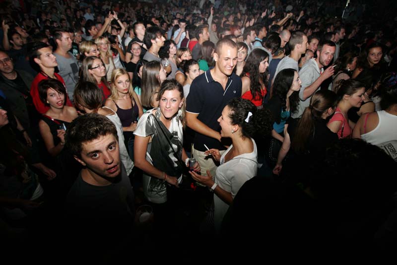 Na Heineken Music Stageu nastupili Bajaga i Instruktori Na Heineken Music Stageu nastupili Bajaga i Instruktori