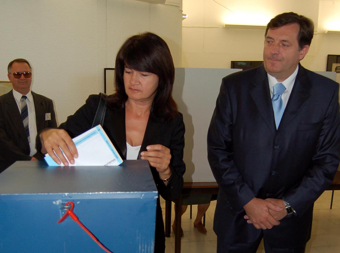 dodik za feljton 1 dodik za feljton 1
