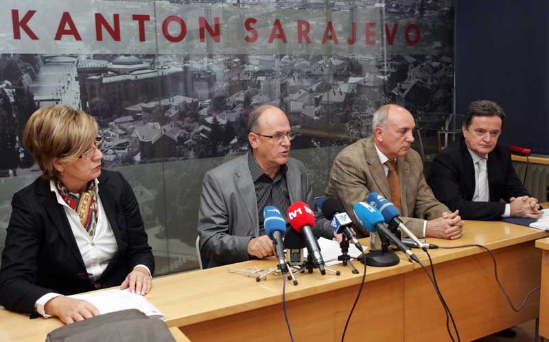 press-vlade
