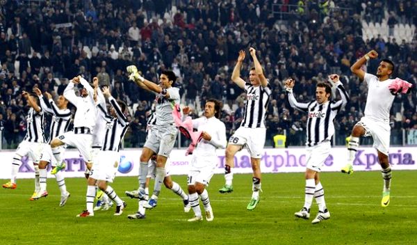 Najefikasniji tim 12. kola, računajući i sinoćnje utakmice, bio je Juventus, poslav&scaron;i Palermo kući s tri gola u mreži; foto: Reuters