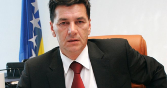 Fuad Kasumović: Jesam, zaposlio sam svojih dvoje, ali još se borim s vašim naštimanim tenderima i sa...