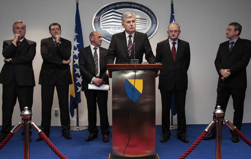 Na današnjem sastanku stranačkih lidera šest vladajućih stranaka u BiH je postignut dogovor o formiranju Vijeća ministara/ Foto: DEPO PORTAL Na današnjem sastanku stranačkih lidera šest vladajućih stranaka u BiH je postignut dogovor o formiranju Vijeća ministara/ Foto: DEPO PORTAL