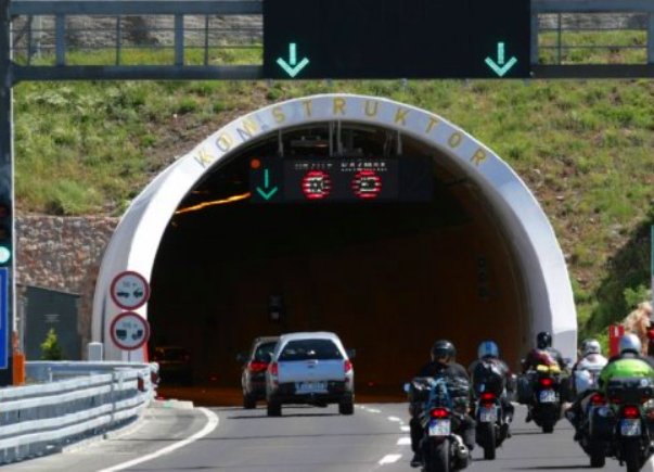tunel neum