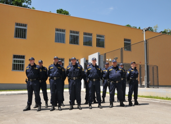 imigracioni centar imigracioni centar
