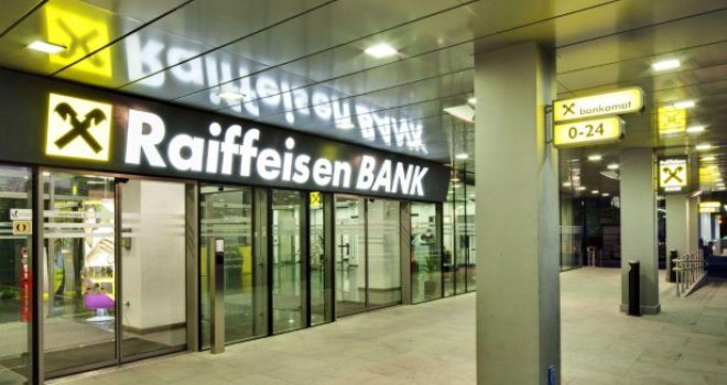Šta će se dešavati u Raiffeisen Bank BiH? Nakon policijske akcije i sumnjičenja bivšeg direktora, klijentima stiže odgovor... 
