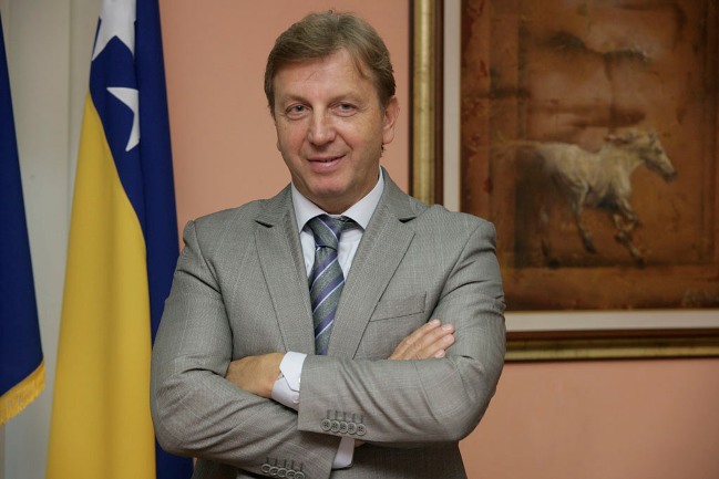 Midhat Arifović