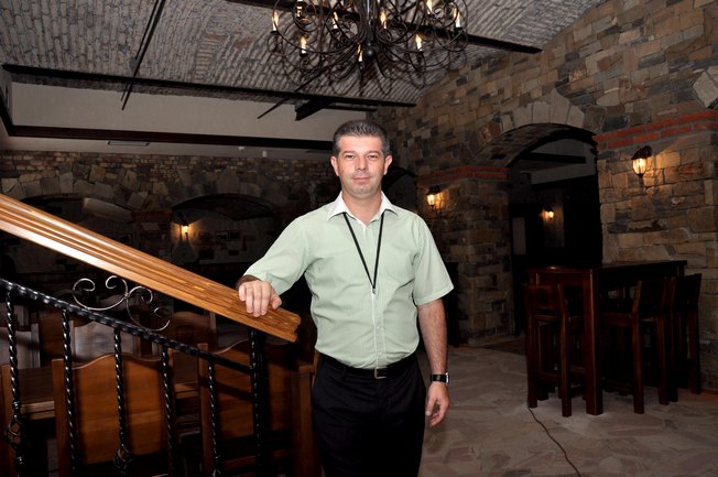 Adnan Imerović Adnan Imerović