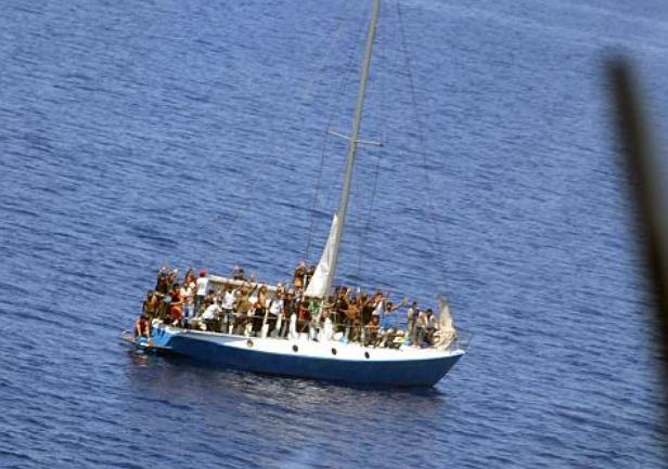 imigranti na brodu imigranti na brodu