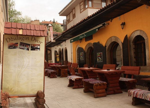 Džulagin dvor
