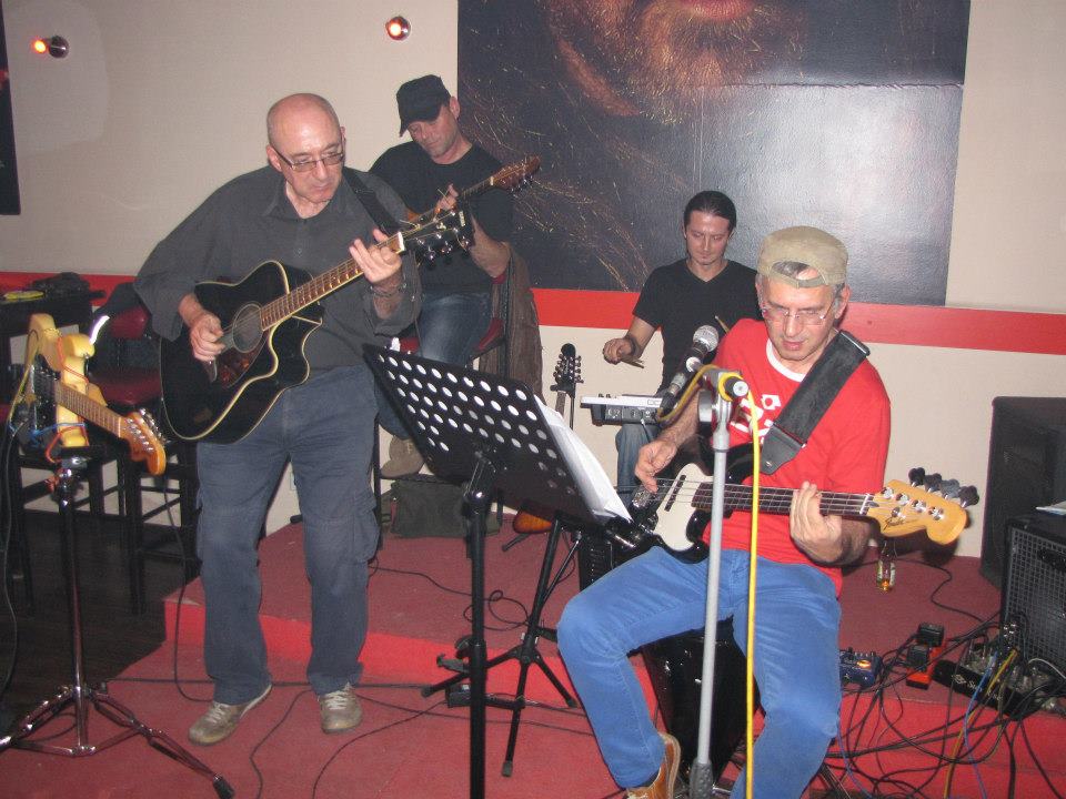 acoustic electric