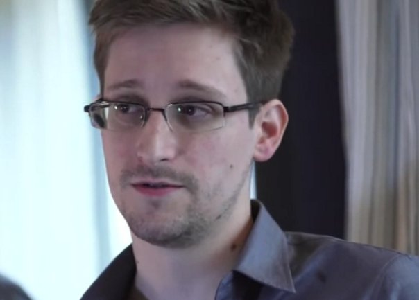 Edward Snowden nova