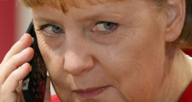 Njemačka kancelarka sazvala krizni sastanak: Varufakis smatra da Merkel ima ključ za rješenje