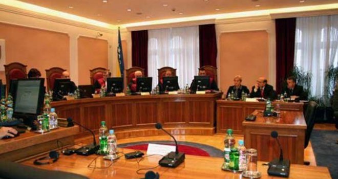 Ustavni sud BiH proglasio se nenadležnim za ocjenu ustavnosti Uputstva CIK-a
