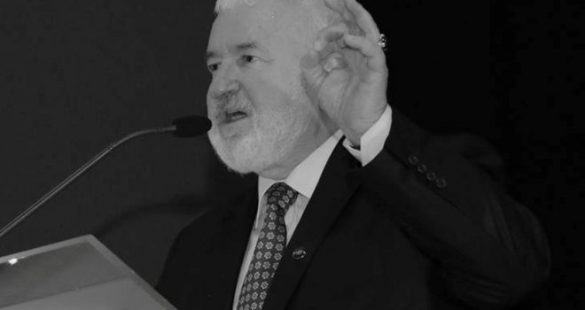 Ispovijest Mustafe Cerića: Ovi što odsijecaju glave u tvoje ime, Allahov miljeniče, i tebe bi na smrt osudili!