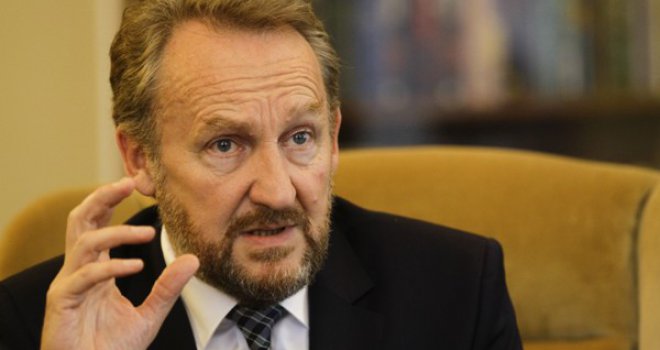 Izetbegović: Ismijavali su me i kritikovali, a mi danas, u realnom sektoru, imamo preko 1.000 radnih mjesta mjesečno!