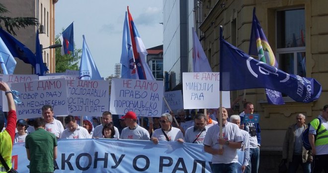 Sindikalisti poručili: Ovo je samo upozorenje, sljedeći put 100.000 radnika izlazi na ulice!