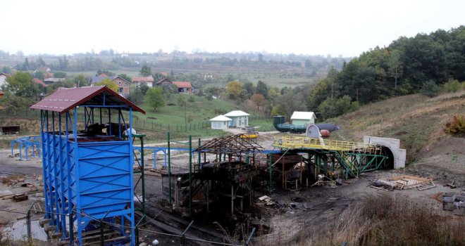 Mladi rudar (34) nije izašao iz rudnika: Iz jame RMU Kakanj izvučeno njegovo beživotno tijelo