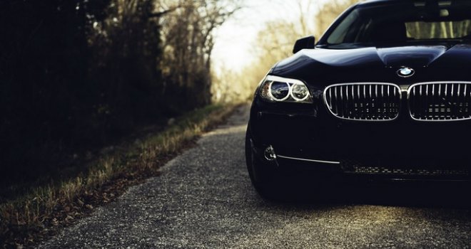 FUP vršio pretres na području Kiseljaka i oduzeo dva BMW-a