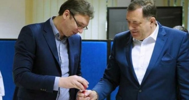 Marić: Vučić radi samo ono što njemu odgovara i Dodik više nema neupitnu podršku Srbije 