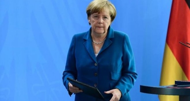 Potezom bez presedana Merkel već otvorila vrata novoj njemačkoj vladi