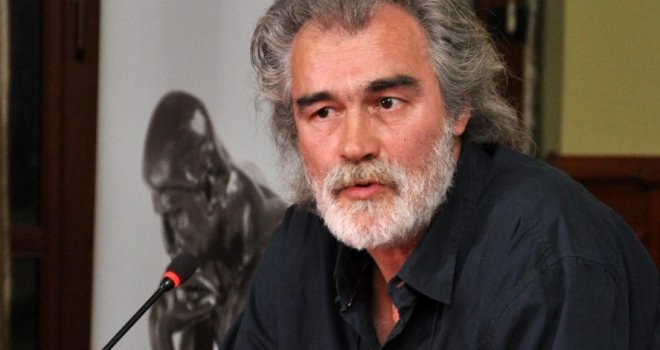 Šta je usitinu iziritiralo vladajuće desničare u Hrvatskoj? Nisu to ni crvene petokrake ni ćirilica, nego...