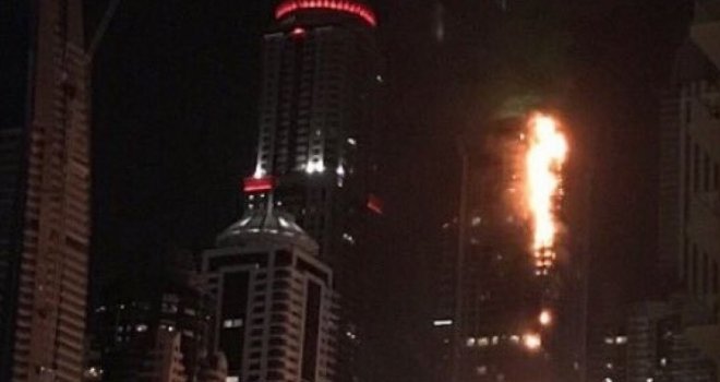 Požar u Dubaiju u neboderu sa 79 spratova