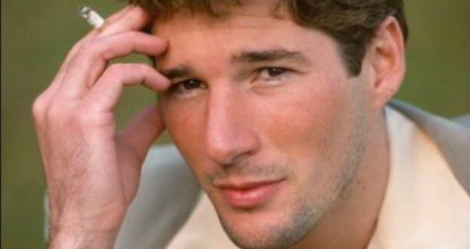 Nekad najpoželjniji muškarac, a danas... Richard Gere u nimalo seksi izdanju na plaži  