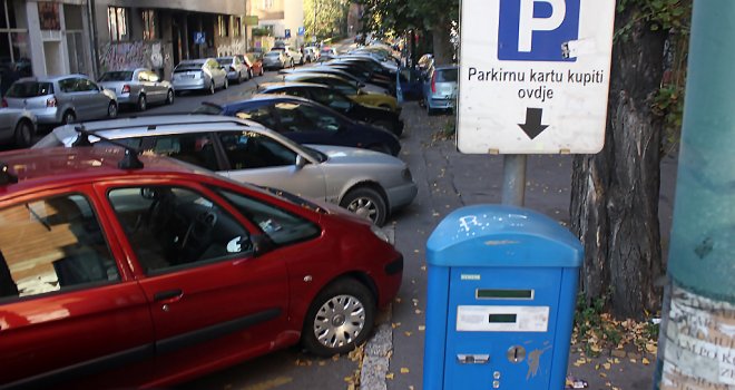 Na parkinzima sa automatima naplata 24 sata: Pogledajte koliko ćete plaćati parking...