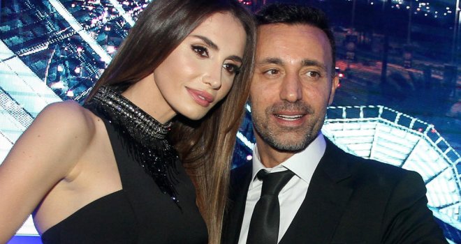 Turska bruji o razvodu Emine Jahović i Mustafe Sandala: Vara je s drugom pjevačicom?!