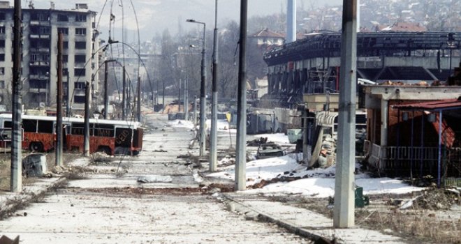 Istraživanje: Gotovo trećina građana Srbije ne zna da je Sarajevo bilo pod opsadom!?