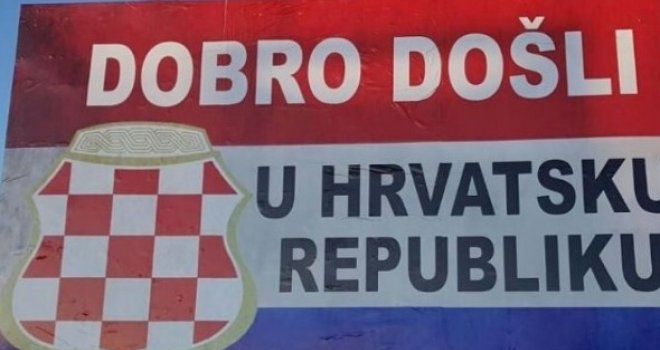 Na granici BiH osvanuo novi provokativni plakat, a na njemu dvije poruke: Da je sloboda i demokracija, bila bi...