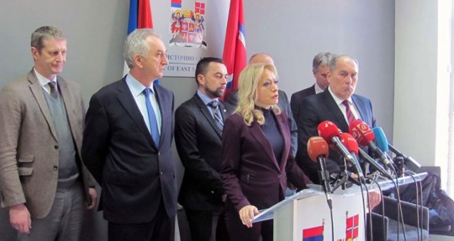 Iz SDS-a poručili da se stide predsjednika Republike Srpske, Dodik ih nazvao 'poturicama'  