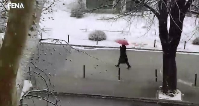 Snijeg prekrio Mostar i skoro cijelu Hercegovinu