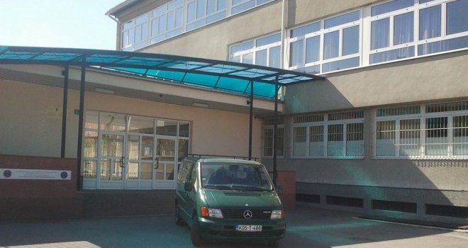 Lažna dojava o bombi u Srednjoj školi za saobraćaj i komunikacije