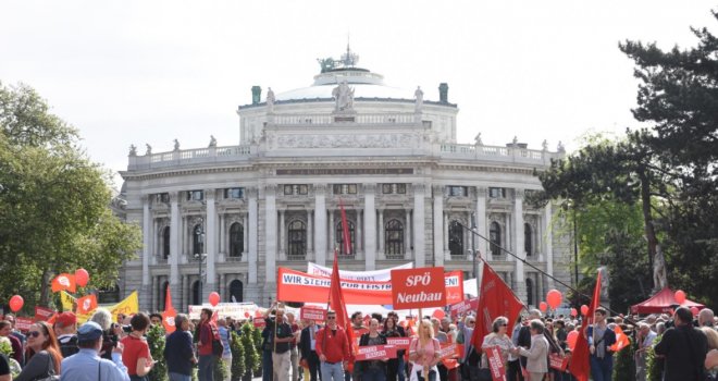 Dok se u BiH roštiljalo, širom Evrope trajali protesti: Ovako je bilo u Madridu, Bruxellesu, Moskvi, Beču...