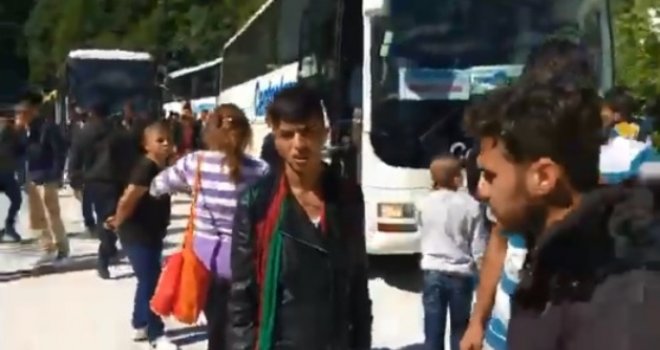 Nova propagnada 'puca' iz Srbije: Sarajevo ima tajni plan - 11 hiljada migranata rasporediti u Republiku Srpsku!