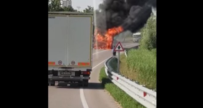 Banjalučki maturanti smješteni u prihvatilište Crvenog krsta, grupa roditelja želi da djeca prekinu ekskurziju u Italiji