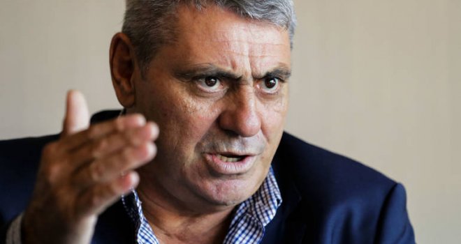 Legenda kosovskog nogometa Fadil Vokrri umro od srčanog udara tokom treninga, nedjelja proglašena danom žalosti