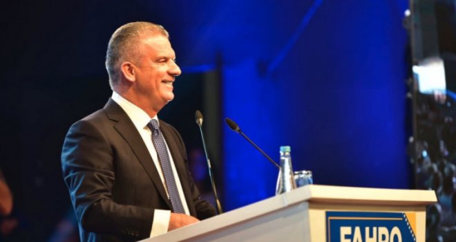  Lider SBB-a krenuo jako: Ko je zaista Fahrudin Radončić?!?