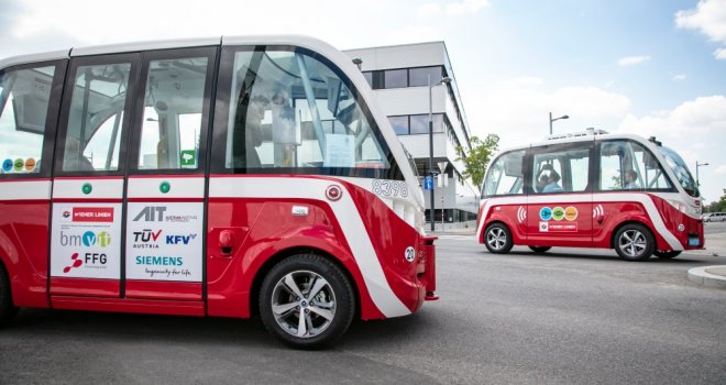 Prva probna vožnja: Dok se klackate u GRAS-ovim tramvajima, pogledajte kako izgleda autobus bez vozača