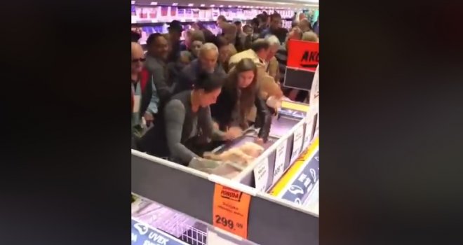 Bitka za piliće: 'Rastjeraj ih! Ne može!...' Opća pomama u trgovini zbog kile mesa za manje od dvije KM!