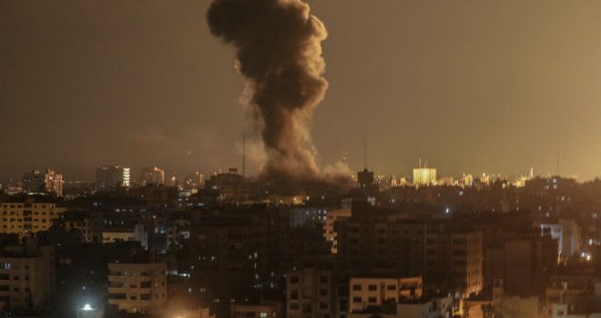 Eskalacija sukoba Izraela i Hamasa: Orile se sirene, eksplozije, palo na stotine raketa...